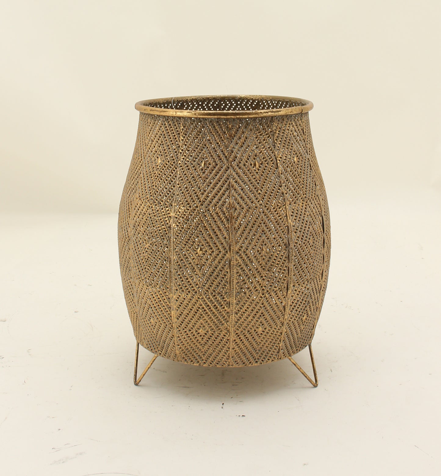 Namic Candle Holder Vase